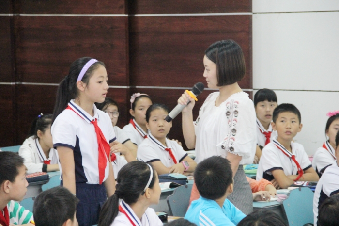 师徒帮带力促成长2017年建德市小学英语师徒帮带活动在实验小学举行