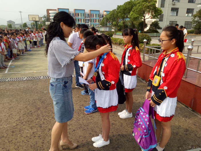 长兴县太湖图影小学