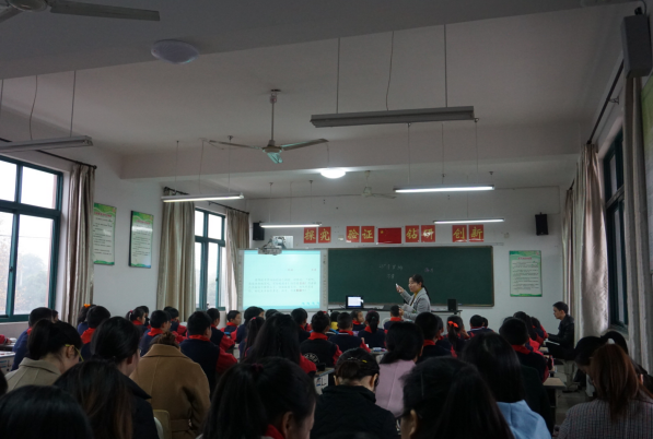让语文课堂更精彩 ——臧学华名师工作室助力新教师成长