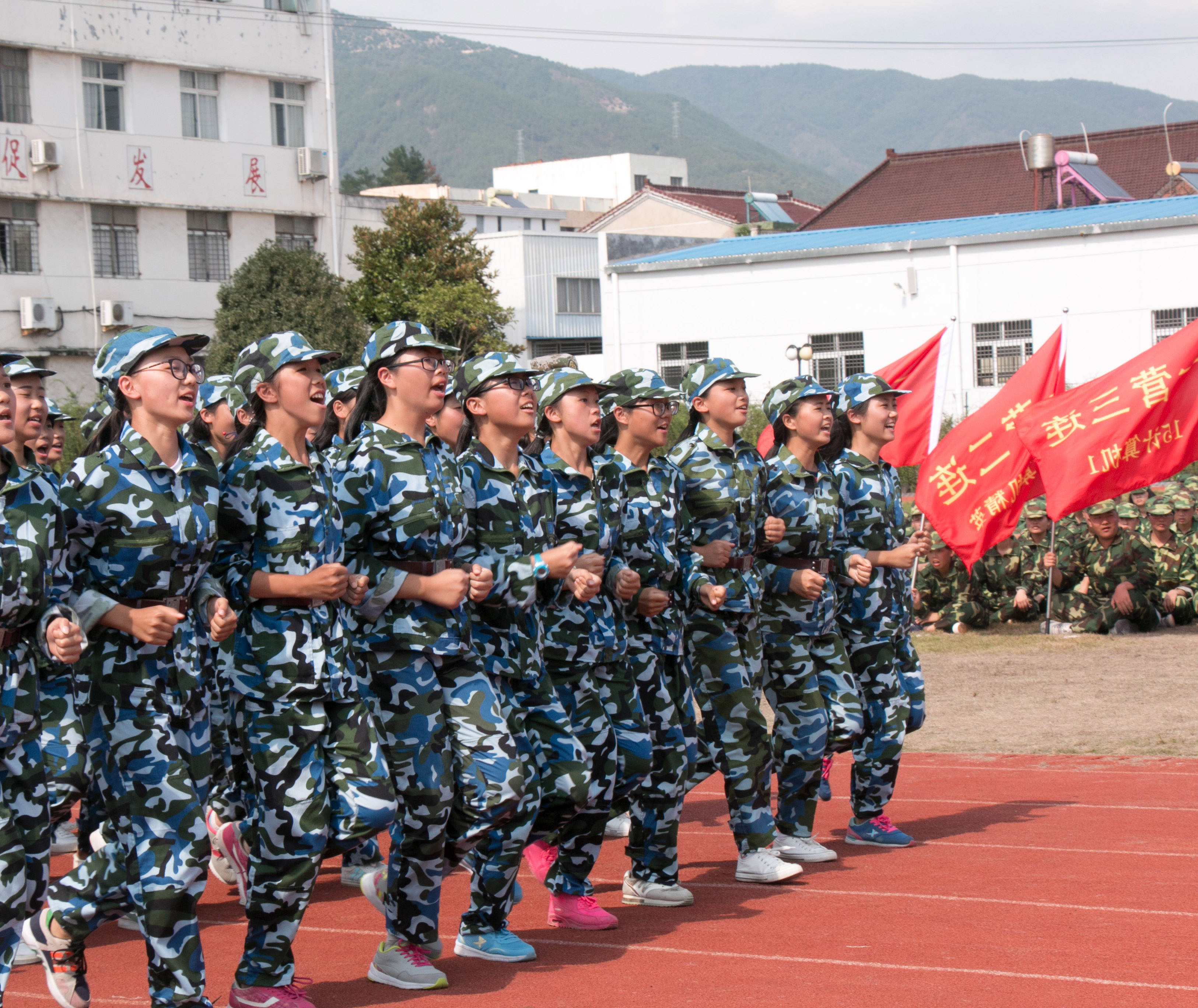 职业中专军训会操 - 仙居县职业中等专业学校 - 之江