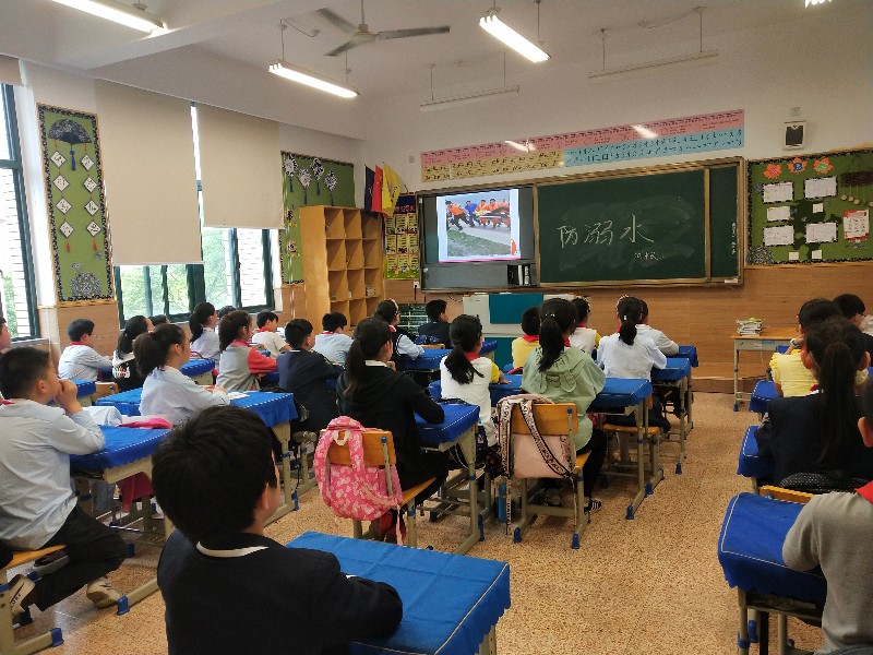 501班4月份主题班队课 宁波市海曙区鄞江镇中心小学 宁波智慧教育