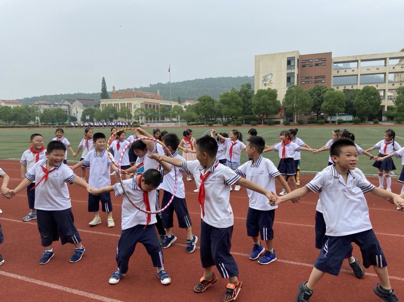 湖州市仁皇山小学博雅少年情系端午