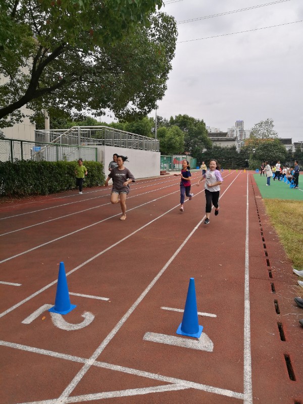 世南小学举行一年一度学生体质健康测试