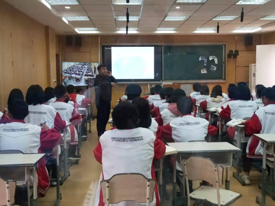 台州市路桥区桐屿街道中学 之江汇教育广场