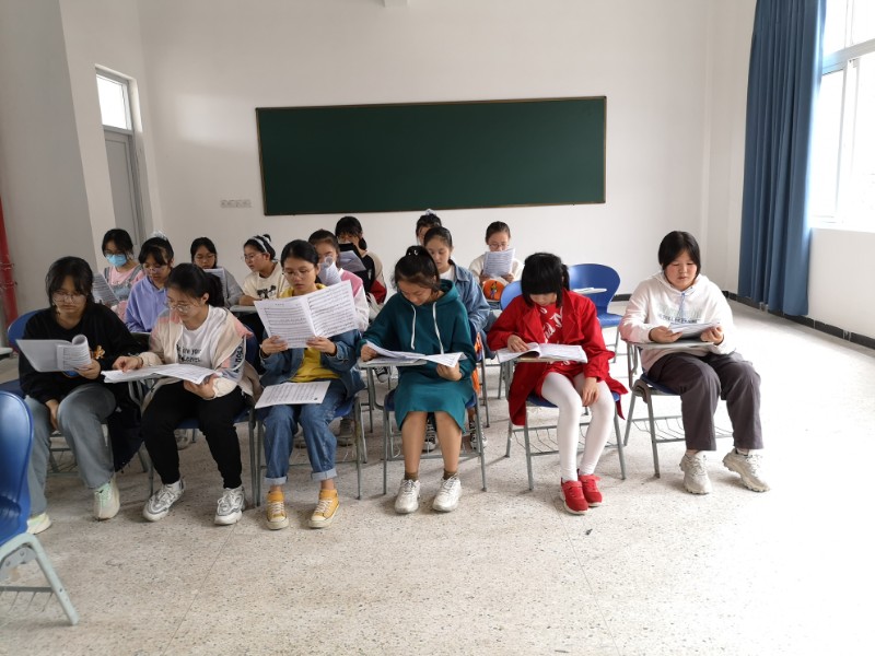 学校艺术特色 - 苍南县民族中学 - 兰溪教育资源公共服务平台