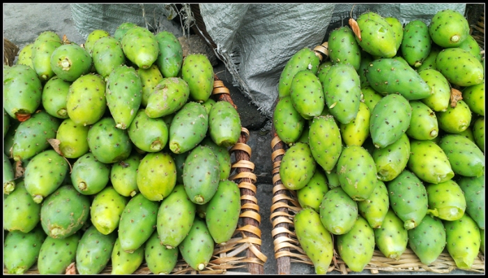 这个绿色的小玩意就叫"神仙果",能吃.