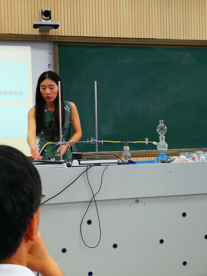 6月26日宁波市直属初中和江北区初中科学教师实验技能比赛在孔浦中学