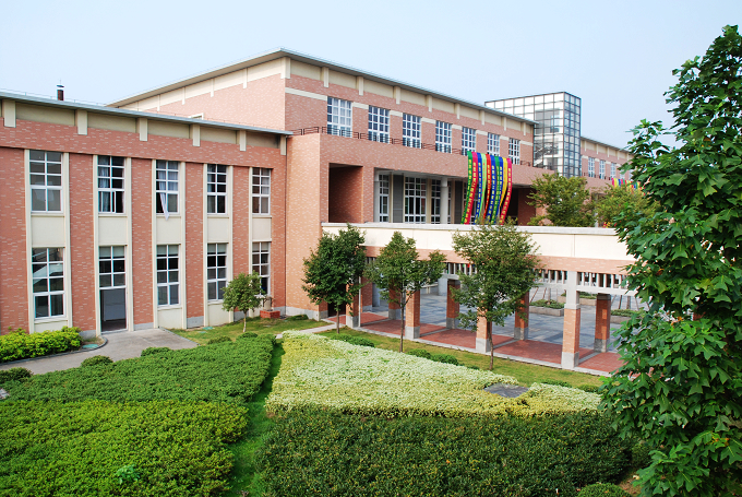 校园风光 - 宁波市镇海区龙赛中学