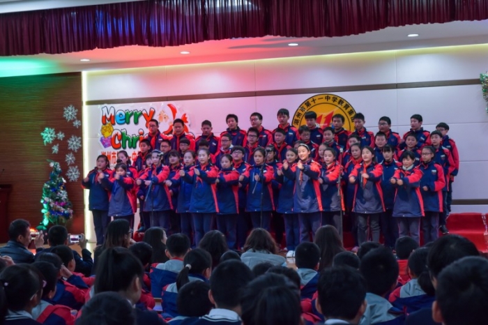 我校举行英语歌曲合唱比赛 - 建德市新安江第一中学