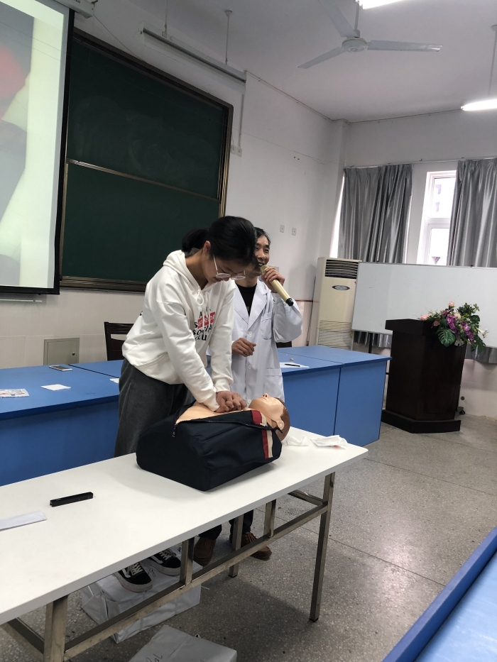 从我做起——做一个有安全防范意识的小标兵 - 宁波市奉化区剡溪中学