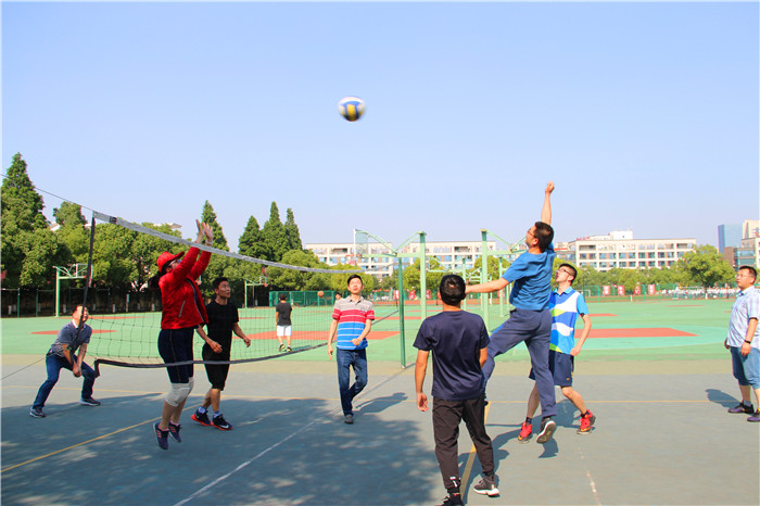 除了世界杯,长兴中学的这场比赛同样不容错过!