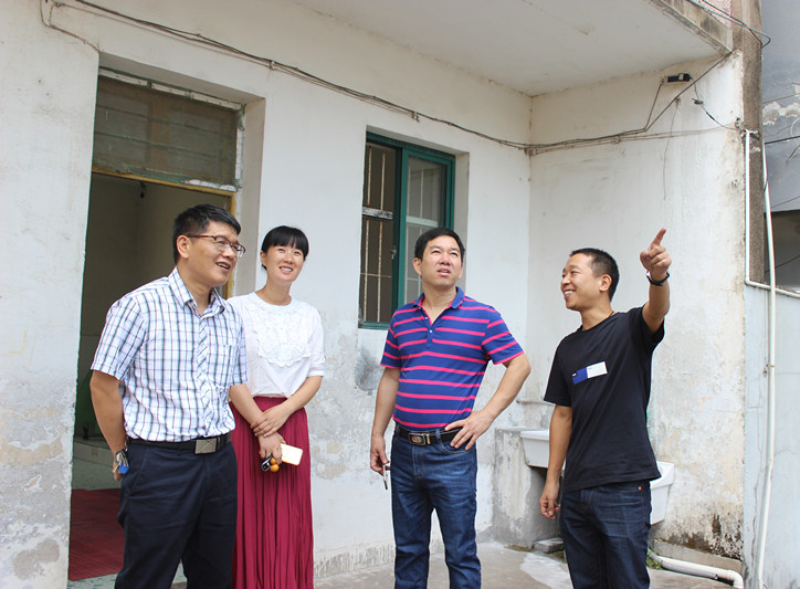 市教育局党委书记,局长包海洋调研大慈岩中心幼儿园 - 建德市大慈岩