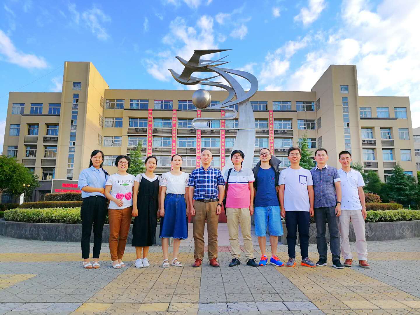 送教活动一,活动前充分交流,按需量身定制应洞头第一中学物理组的邀请