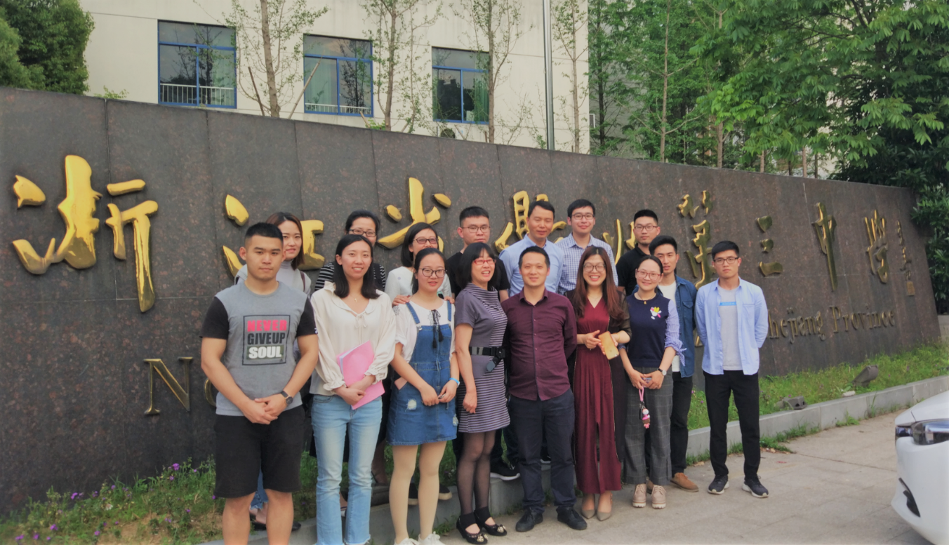 胡欣红名师工作室-之江汇教育广场