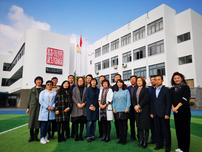 我校迎来沈阳校长,宁海校长一行的贵宾 - 宁波市荷花庄小学 - 宁波