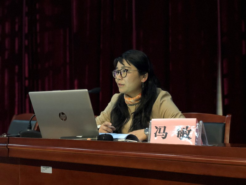 杏蕾在培训最后,"之江汇"教育广场培训导师陈倩倩老师针对培训前各管