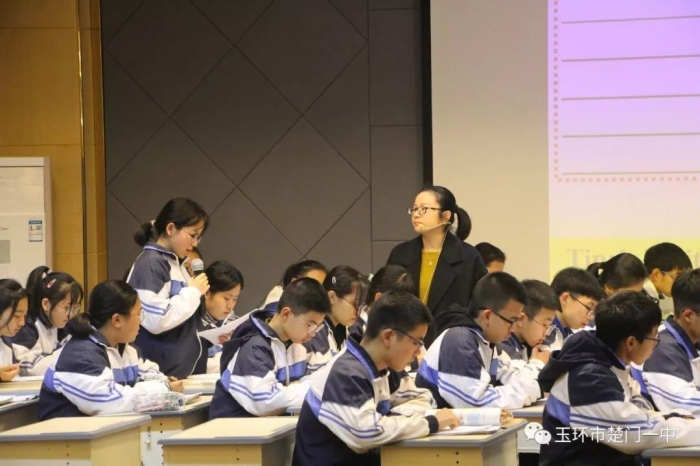 玉环市九年级中考英语写作专题复习研讨活动在楚门一中进行