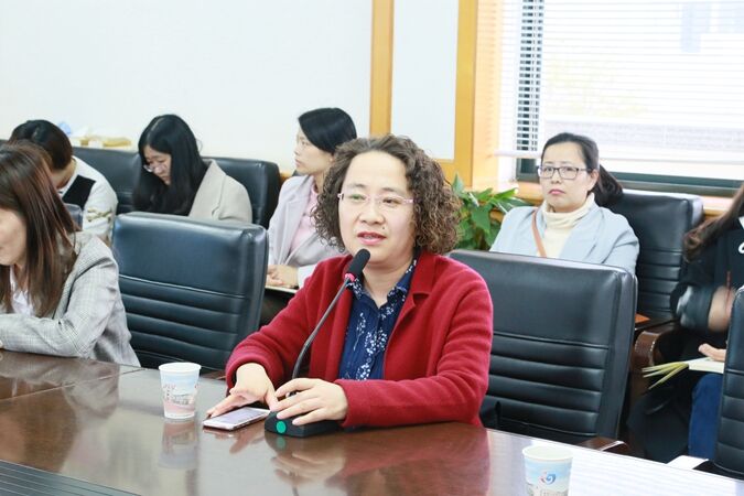 4月10日下午,嘉兴市教育装备与信息中心资源建设部周雯主任受邀来到