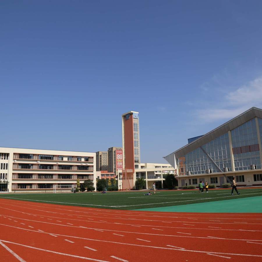 宁波市鄞州区钟公庙中心小学