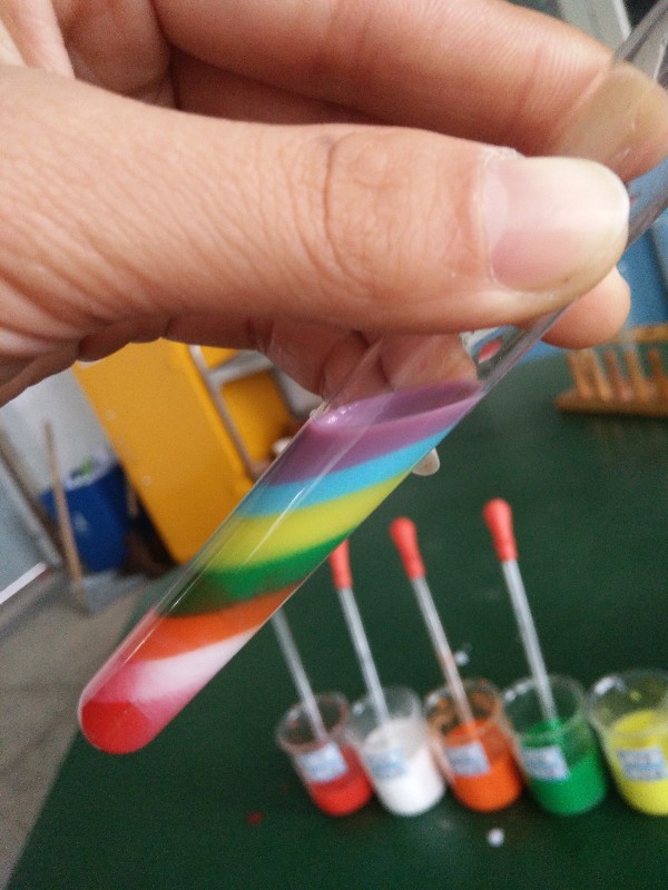 分层彩虹实验研究