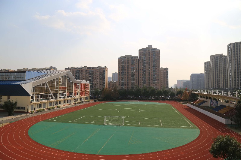 宁波市鄞州区钟公庙中心小学