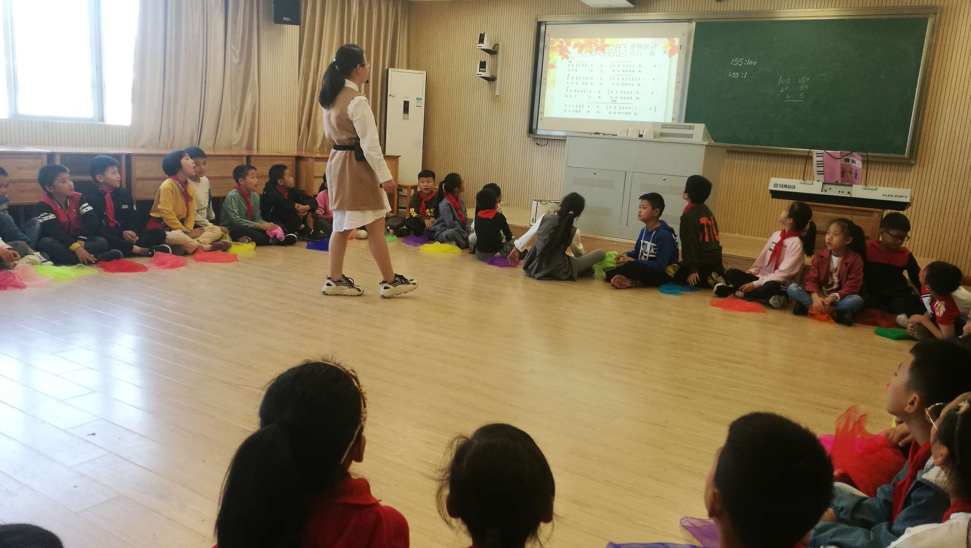 走进美妙的音乐课《西风的话》 - 东阳市南马实验小学 - 东阳市智慧