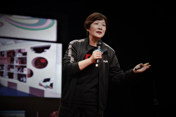 陈晓萍老师极具舞台魅力