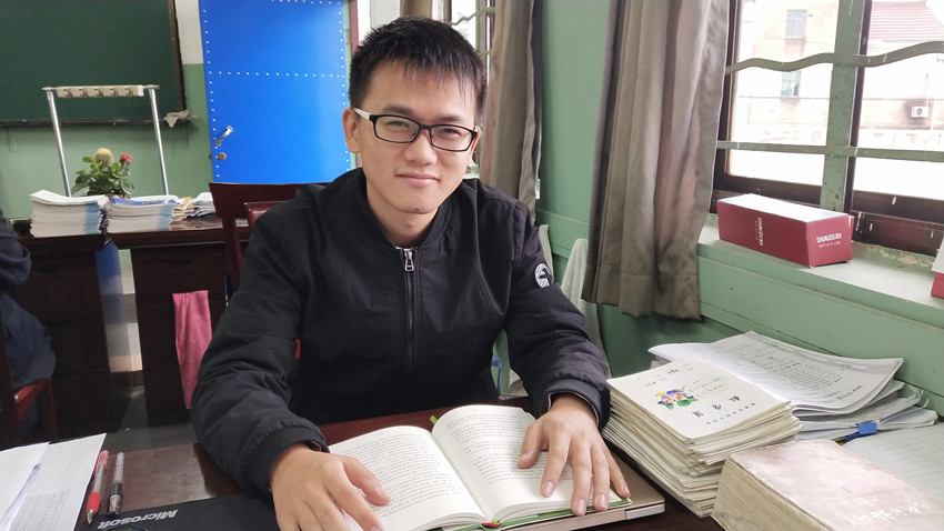2017年指导学生郑淇玥获得湖州市第三届中小学生书法作品大赛硬笔组三