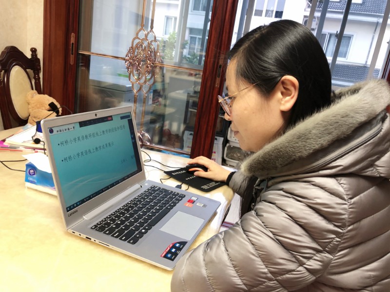 1586435047353198.jpg 董燕交流1.jpg