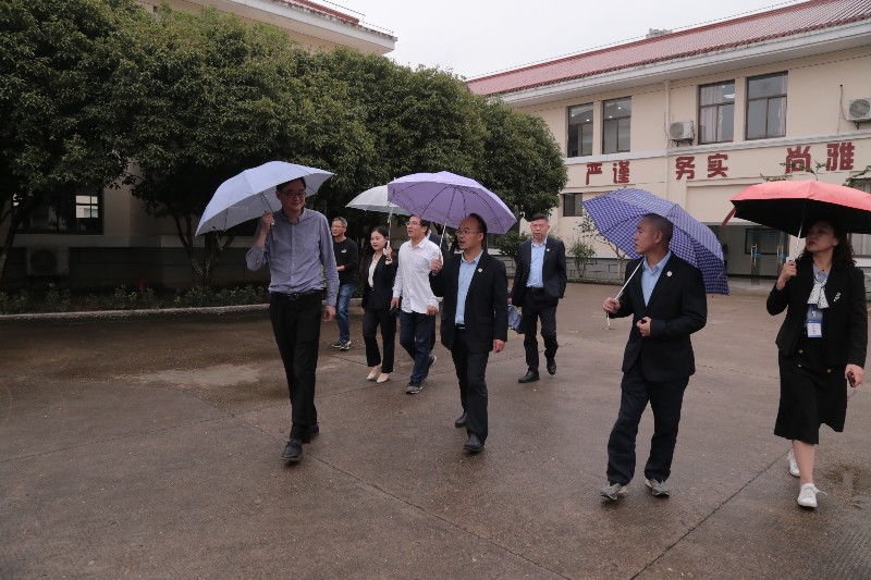 【杭傳快訊】踐行立德樹人 創建文明校園 - 桐廬杭州傳媒高級中學