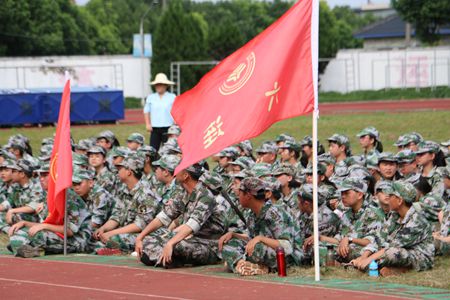 江苏省靖江高级中学_江苏省靖江高级中学高考喜报_江苏省靖江高级中学校长任命