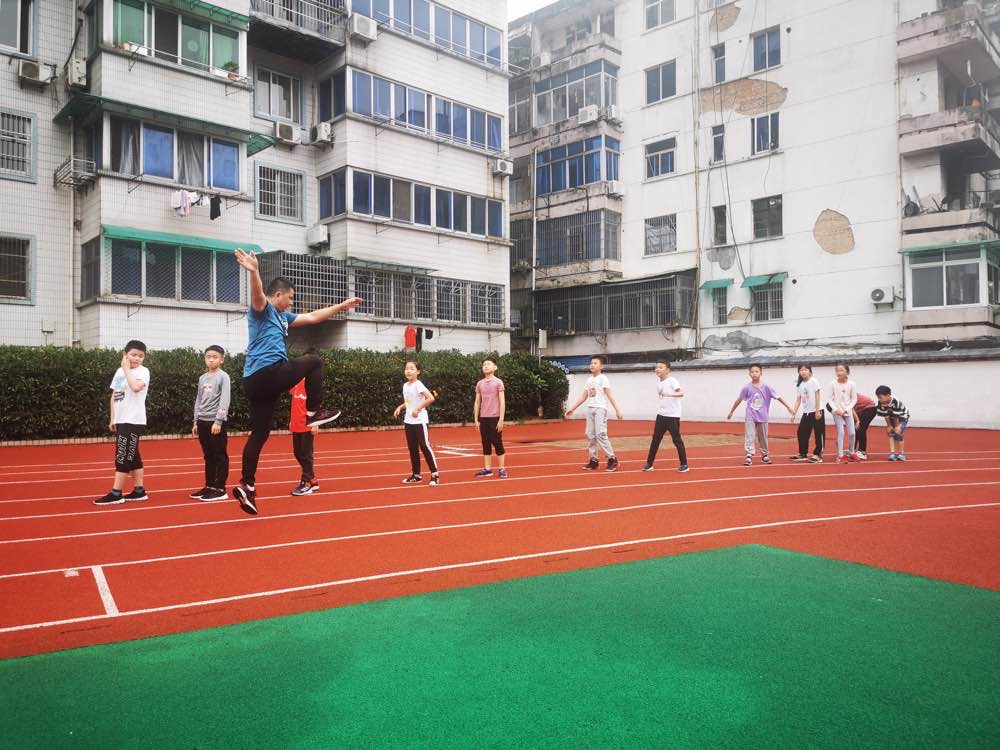 柯城区新华小学