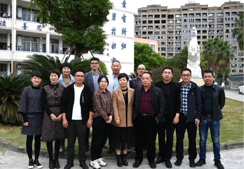 送教下乡精准帮扶记韩月红名师工作室团队送教下乡活动